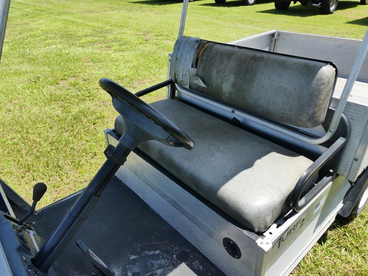 club-car-turf-2-image-8