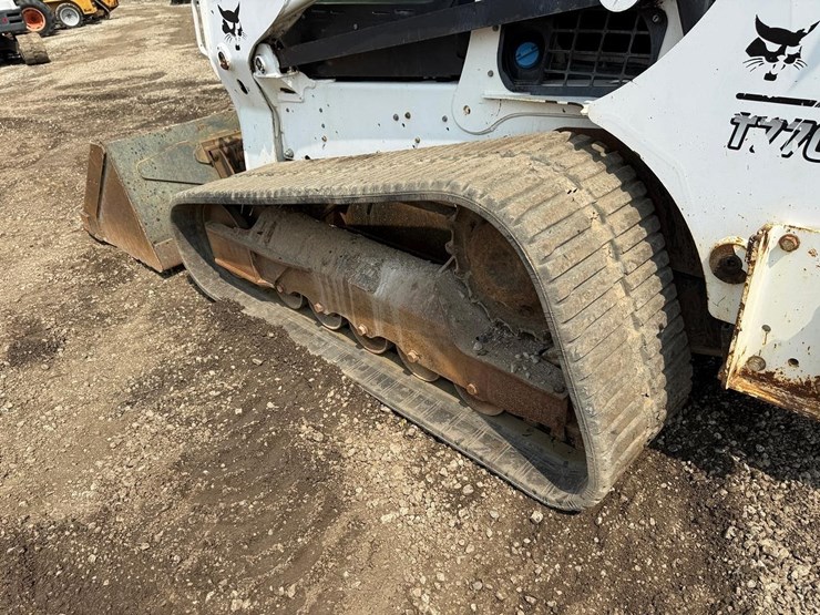 2021-bobcat-t770-image-16