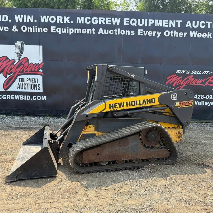 NEW HOLLAND C185