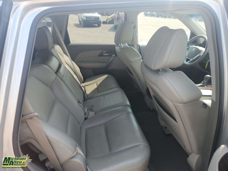 2010-acura-mdx-image-18