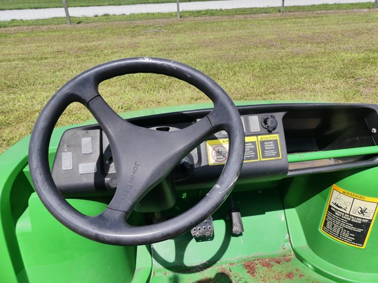 2013-john-deere-4x2tx-image-11