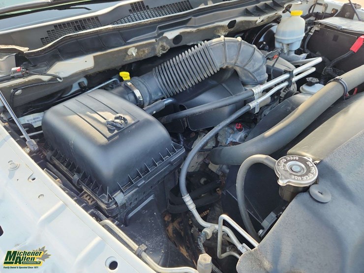 2012-dodge-1500-image-34