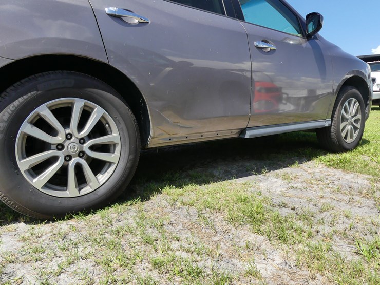2014-nissan-pathfinder-image-6