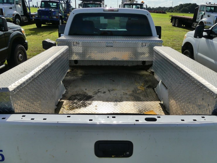 2011-ford-f350-xl-image-7