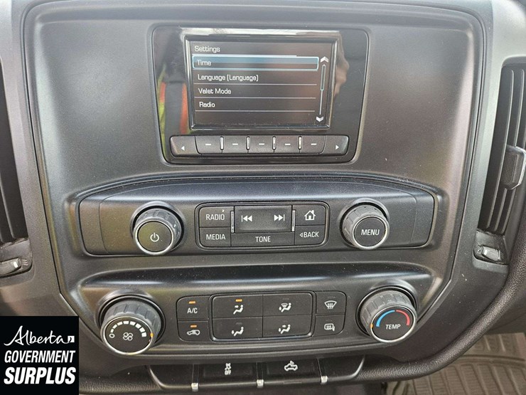 2015-chevrolet-silverado-1500-image-14
