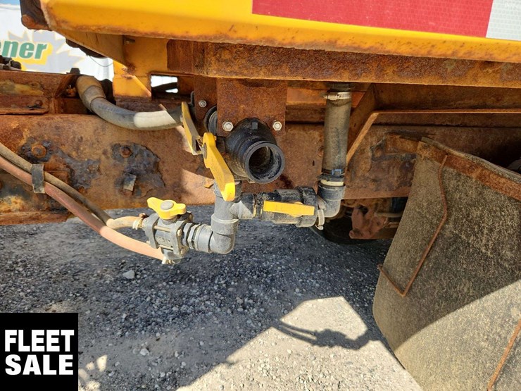international-workstar-7500-image-56