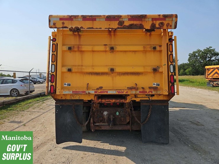 2009-international-workstar-7600-image-7