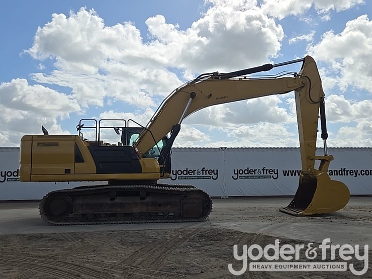 2019-caterpillar-336-image-6