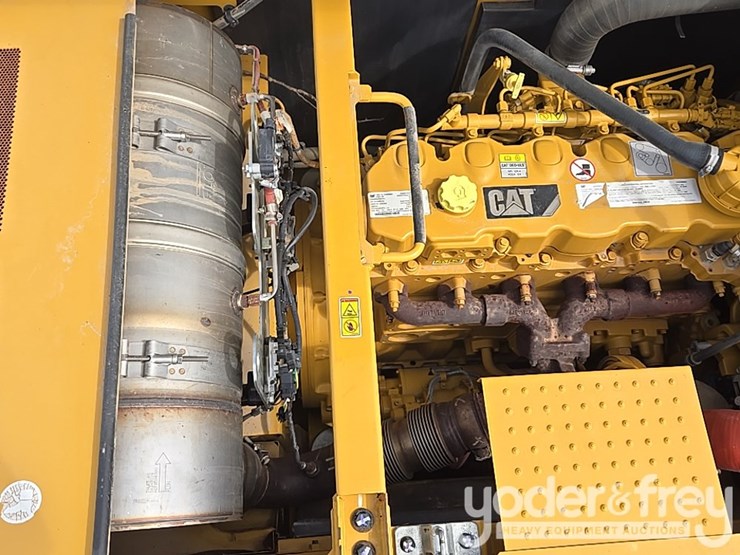 2019-caterpillar-336-image-55