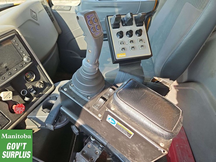 2009-international-workstar-7600-image-24