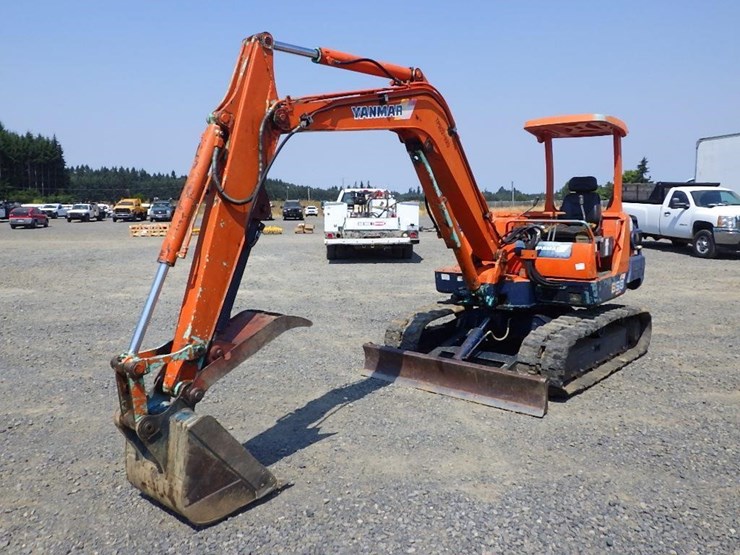 yanmar-b50-image-1
