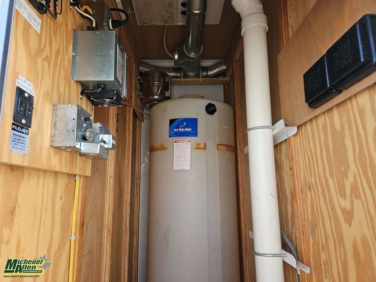 2008-cargo-wells-image-24