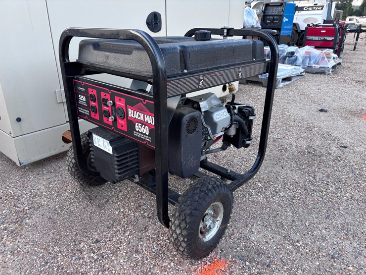 #2831-•-black-max-6560-watt-generator-image-1