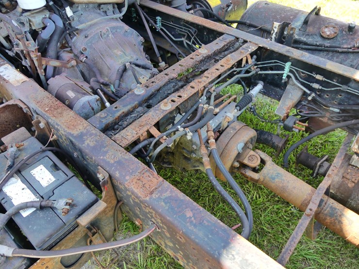 1999-gmc-3500-image-8