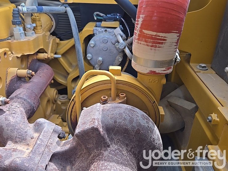 2019-caterpillar-336-image-62