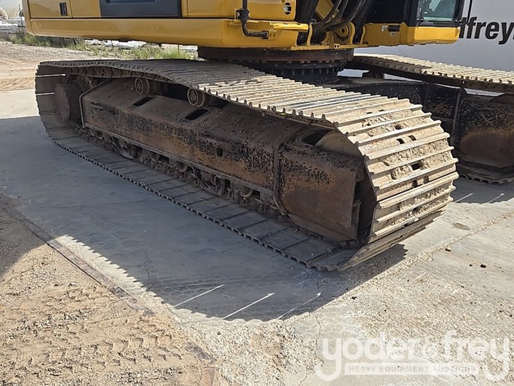 2019-caterpillar-336-image-14