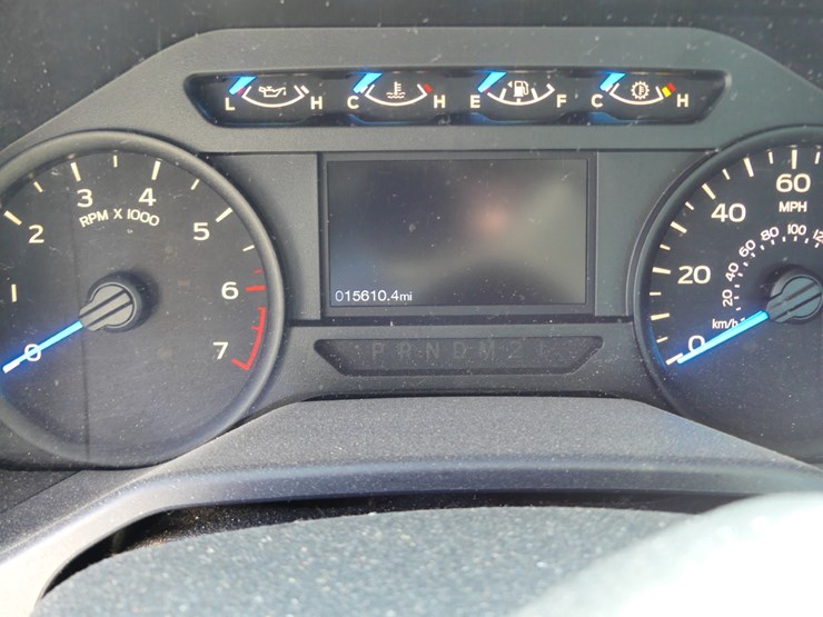 2016-ford-f150-xl-image-13