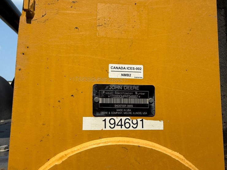 2019-deere-333g-image-27