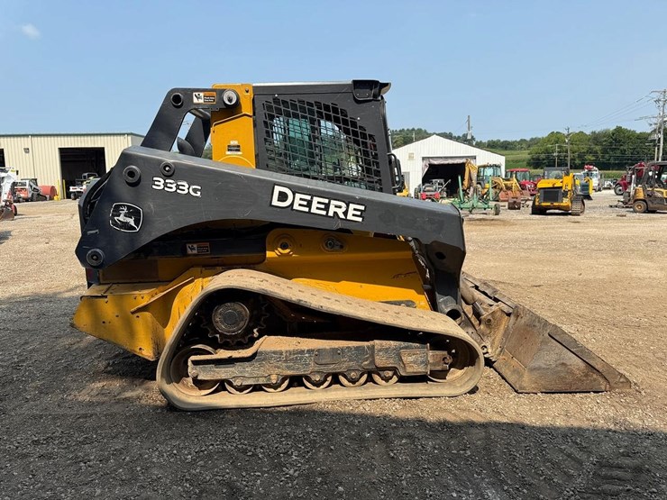 2019-deere-333g-image-5