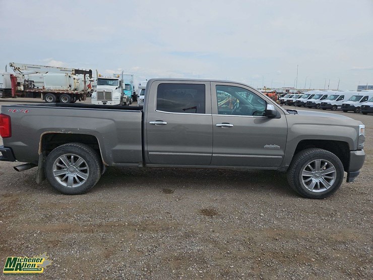 2017-chevrolet-silverado-1500-image-7