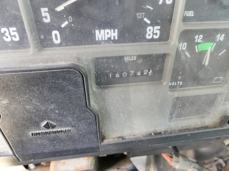 2000-international-4900-image-17