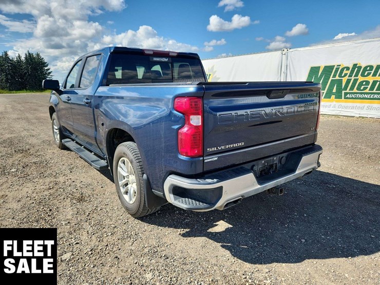 2019-chevrolet-silverado-1500-image-19