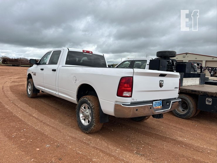 2018-ram-2500-tradesman-image-7