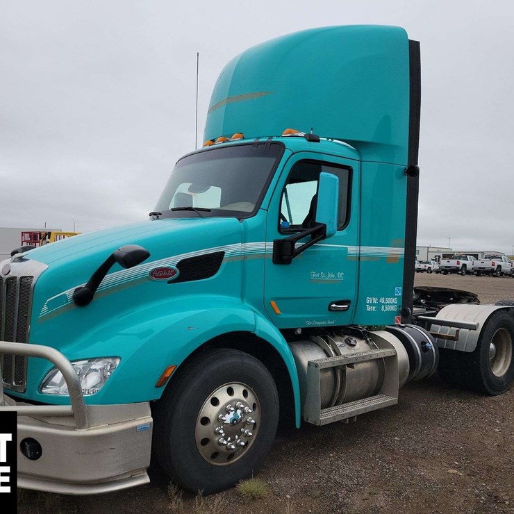 2018 PETERBILT 579