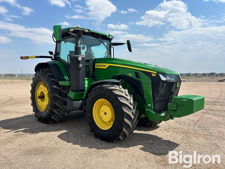 2022-john-deere-8r-410-image-2