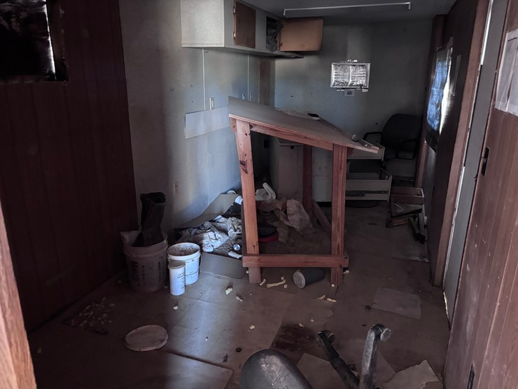#1343-•-40ft-office-trailer-image-7