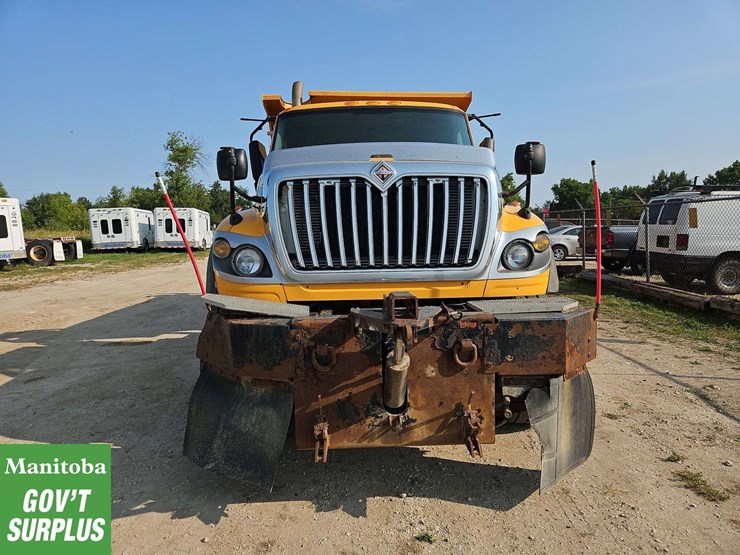 2009-international-workstar-7600-image-10