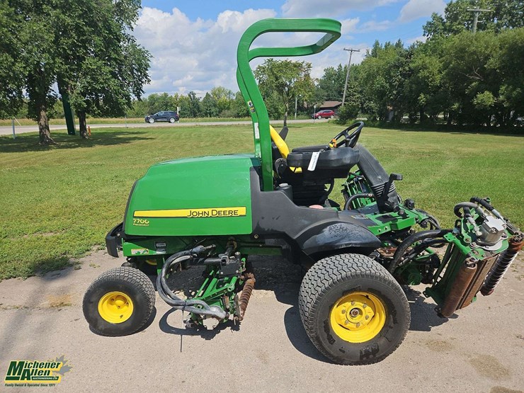 john-deere-7700-image-8
