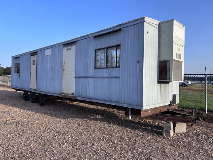 #1343-•-40ft-office-trailer-image-1