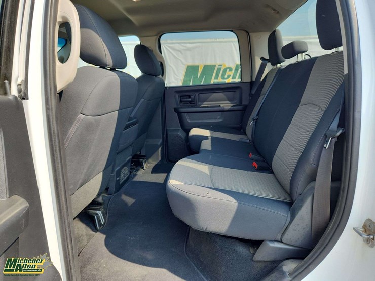 2012-dodge-1500-image-15