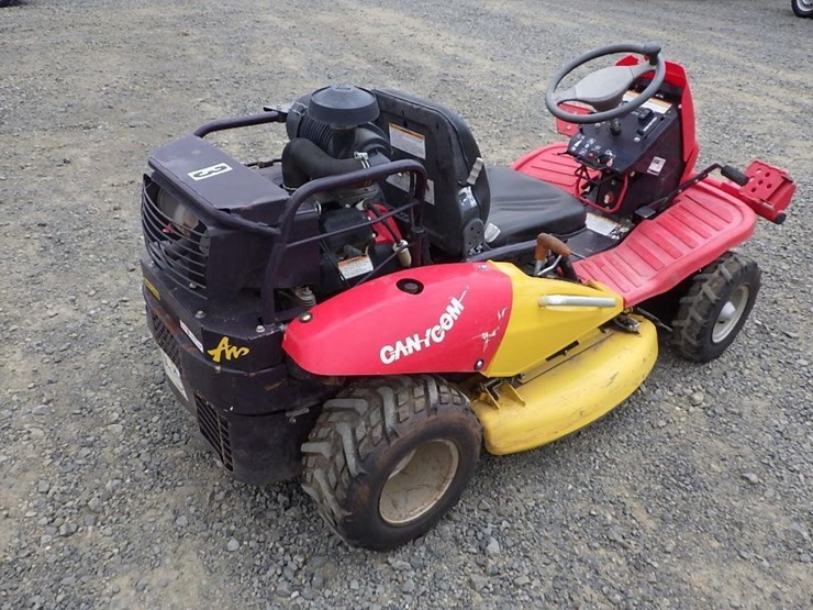 canycom-cmx2402-ride-on-mower-image-5
