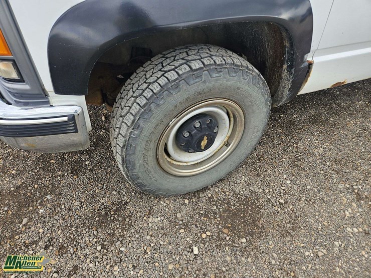 1996-chevrolet-3500-image-10