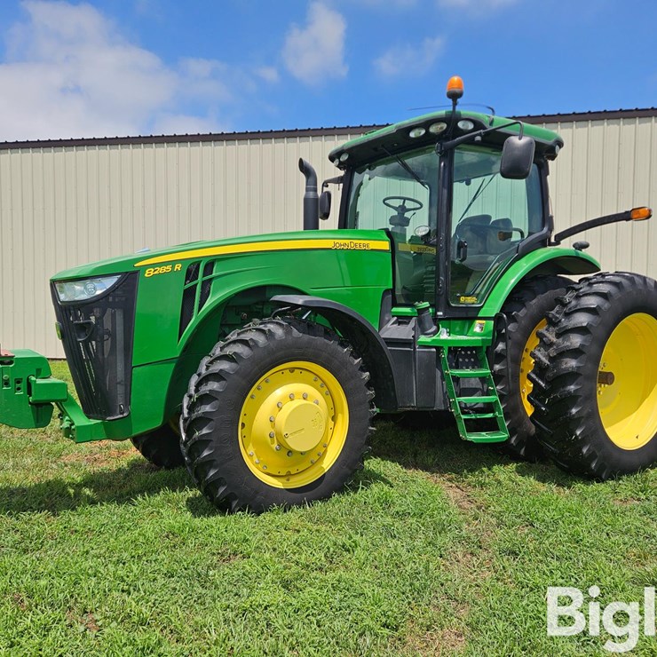 2011 JOHN DEERE 8285R