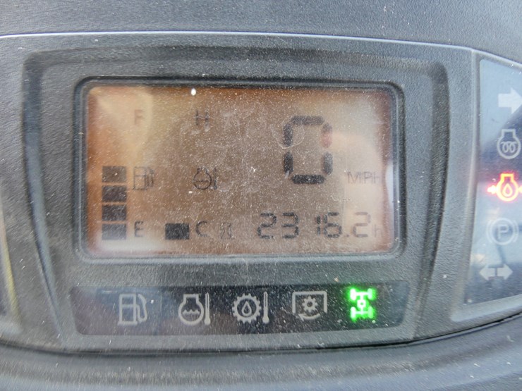 kubota-rtvx1140-image-13