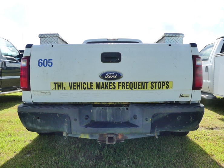 2011-ford-f350-xl-image-8