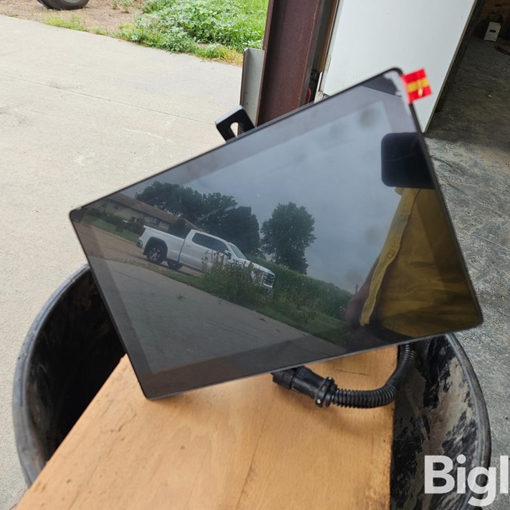 2023 John Deere G5 Plus Universal Display