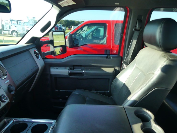 2015-ford-f350-image-15