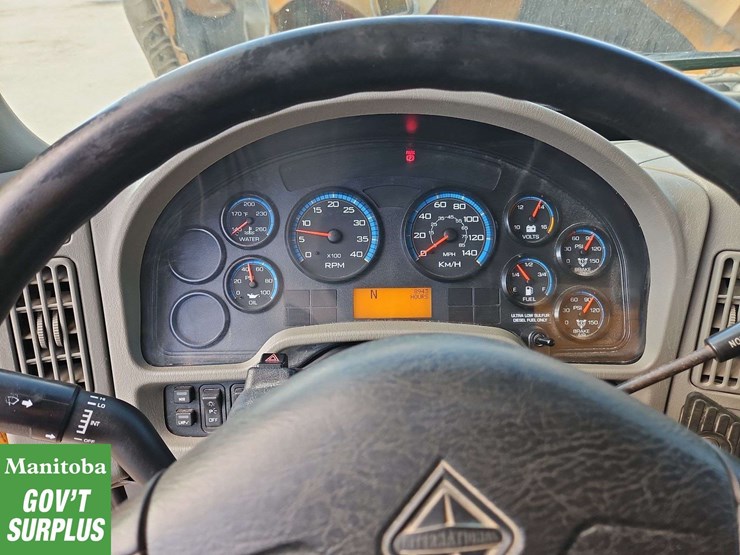 2008-international-workstar-7600-image-33