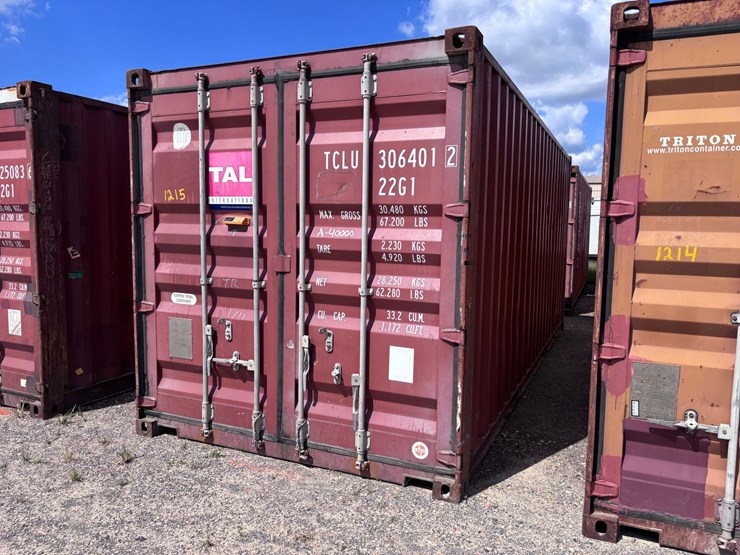#1215-•-20ft-shipping-container-image-2