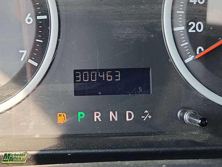 2012-dodge-1500-image-26