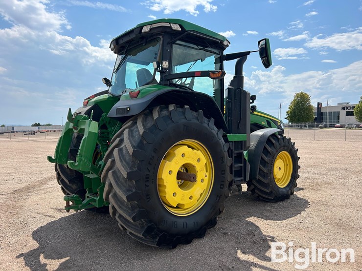 2022-john-deere-8r-410-image-4