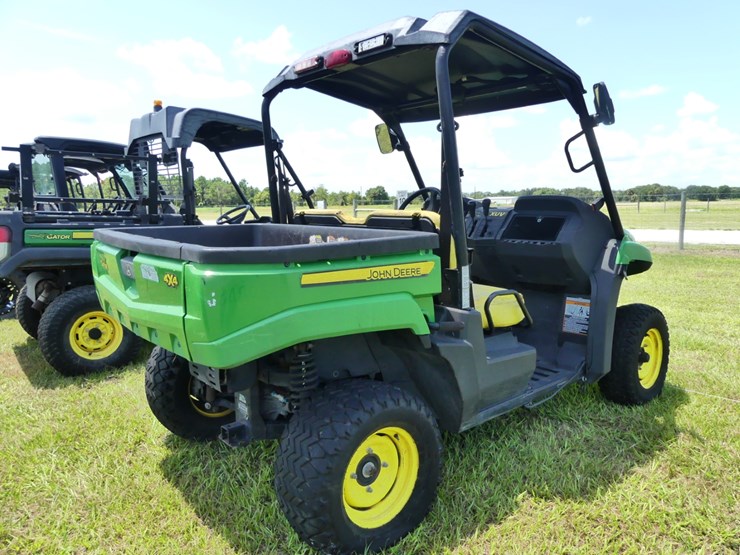 2018-john-deere-560e-image-2