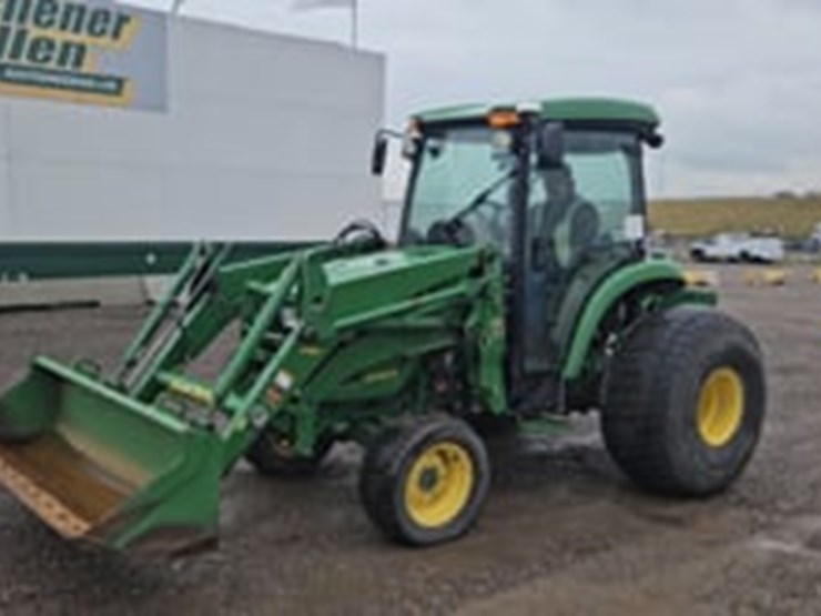 john-deere-4066r-image-5