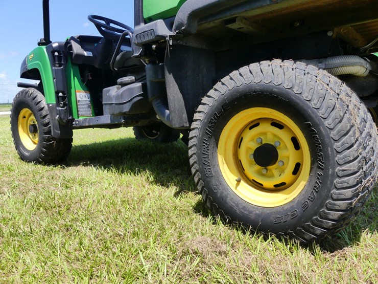 john-deere-gator-image-5