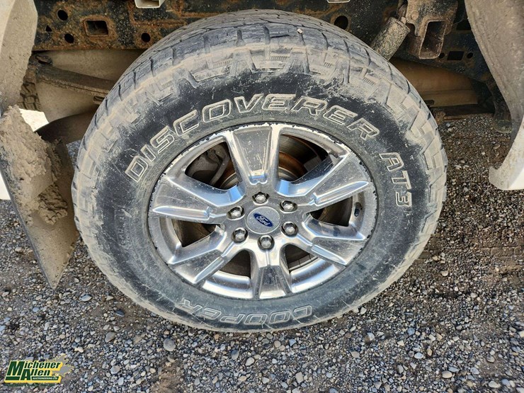 2015-ford-f150-image-12