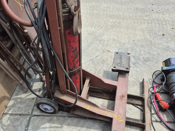 #49-•-heavy-duty-truck-lift-image-4